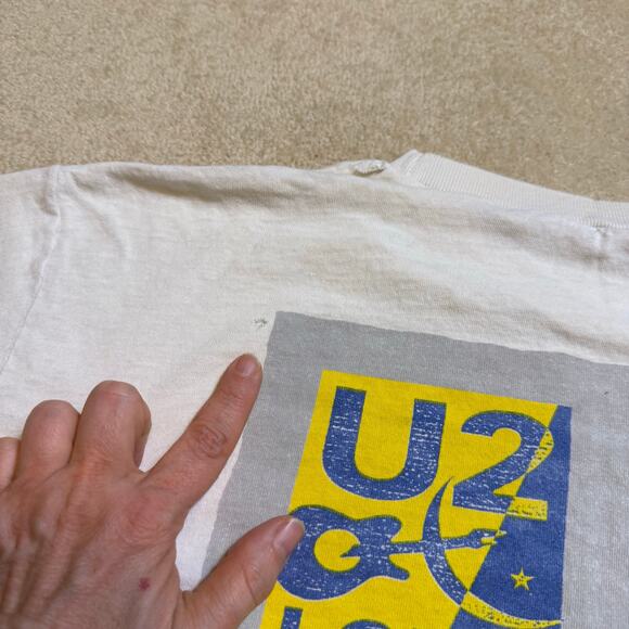 Vintage 1989 U2 Love Comes to Town Tour T Shirt B.B. King Australia Rattle Hum L - Picture 8 of 9